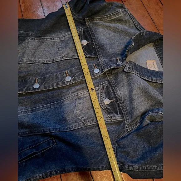 Jean Jacket (L) - Picture 3 of 8